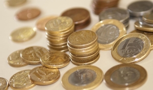 Previsão de inflação do mercado financeiro cai para 5,71% este ano