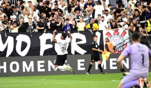 Wesley brilha e comanda vitória do Corinthians contra o Fluminense