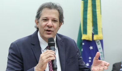 Retomada de imposto federal nas importações de até US$ 50 gera bate-boca entre Haddad e deputado