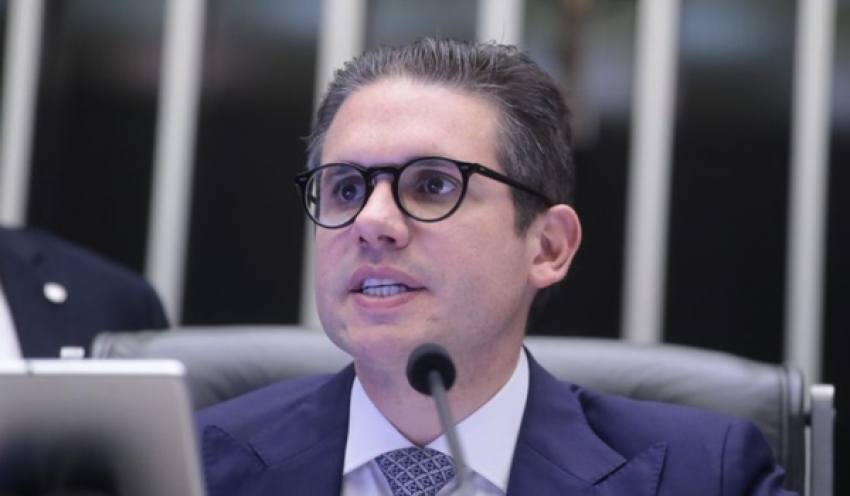 Motta defende políticas públicas que valorizem o setor de transporte de cargas