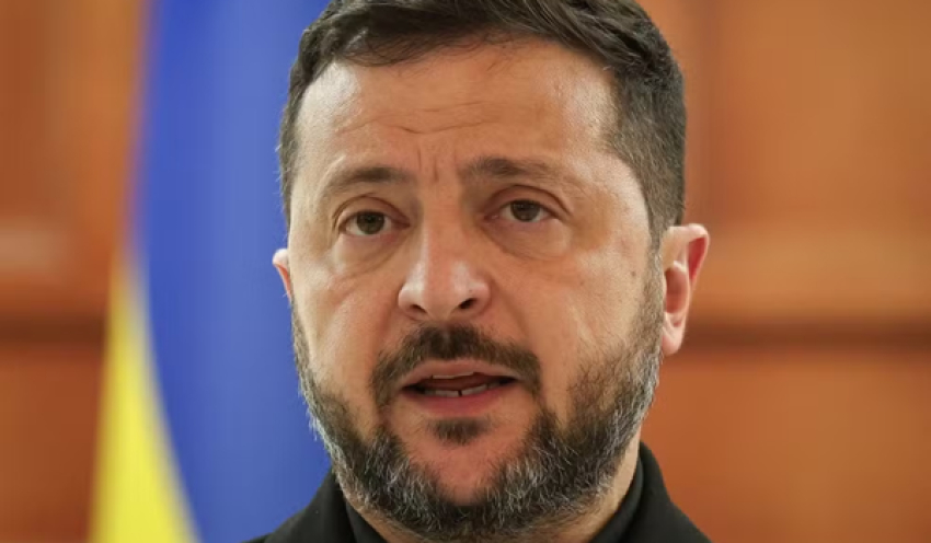 Zelensky propõe cessar-fogo à Rússia durante negociações com emissários americanos
