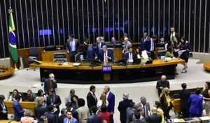 Entenda como mudanças nos ministérios podem consolidar base de Lula no Congresso e veja cotados