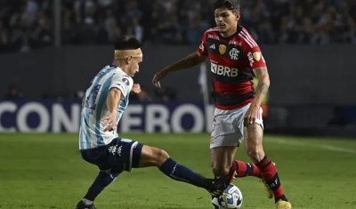 Flamengo sai na frente, Gabigol bate recorde, mas Racing empata na Argentina