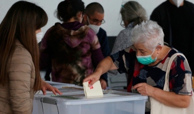 Chile restabelece voto obrigatório após 10 anos de participação voluntária dos eleitores