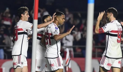 São Paulo vence e confirma liderança do grupo na Sul-Americana