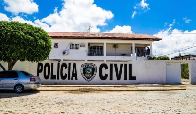 Operação policial prende suspeitos de participar de triplo homicídio, no Sertão da PB