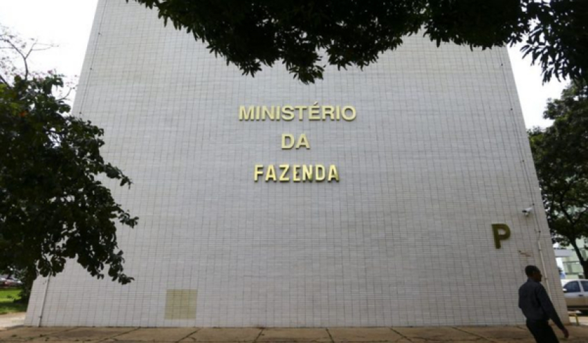 Congresso analisa crédito de R$ 240 milhões para implementar reforma tributária