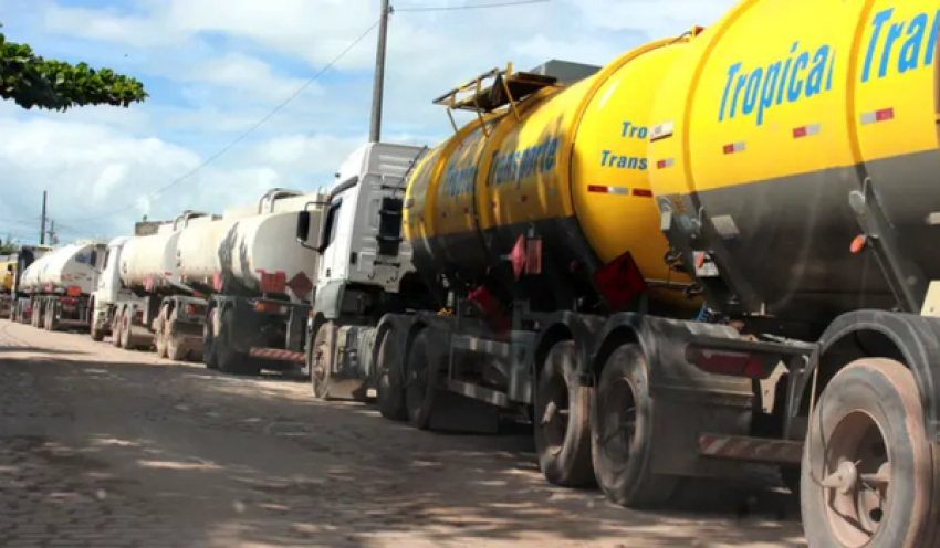 Caminhoneiros podem parar atividades na Paraíba e cobram melhorias nas condições de trabalho