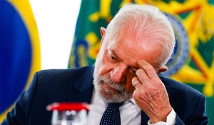 Lula vai ficar 48 horas na UTI e retorno a Brasília deve ocorrer na próxima semana, diz médico