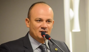 Deputado bolsonarista Cabo Gilberto tem perfil suspenso no Twitter após decisão judicial
