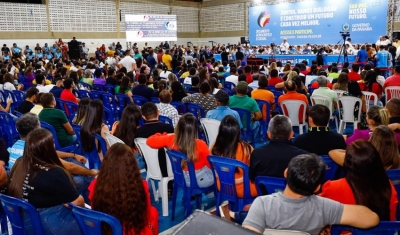 João Azevêdo participa do ODE em São Bento, discute prioridades da população e entrega benefícios à região