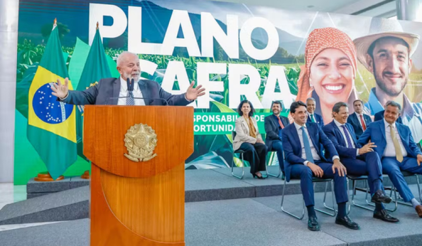 Lula amplia crédito com taxas favorecidas em terceiro mandato, preocupa BC e pressiona juros