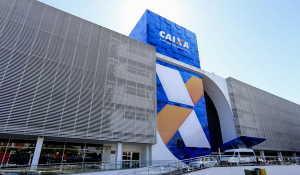 Caixa e BB liberam abono salarial para nascidos em maio e junho
