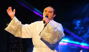 São João de Campina Grande tem show de Padre Nilson nesta terça-feira (11)