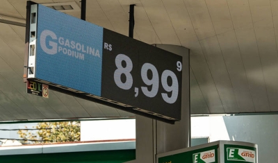 Defasagem da gasolina chega a 11% e a do diesel a 4%, diz Abicom