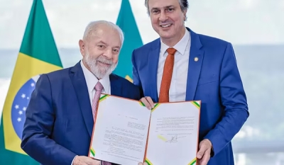 Lula assina projeto do novo Plano Nacional de Educação e envia texto ao Congresso