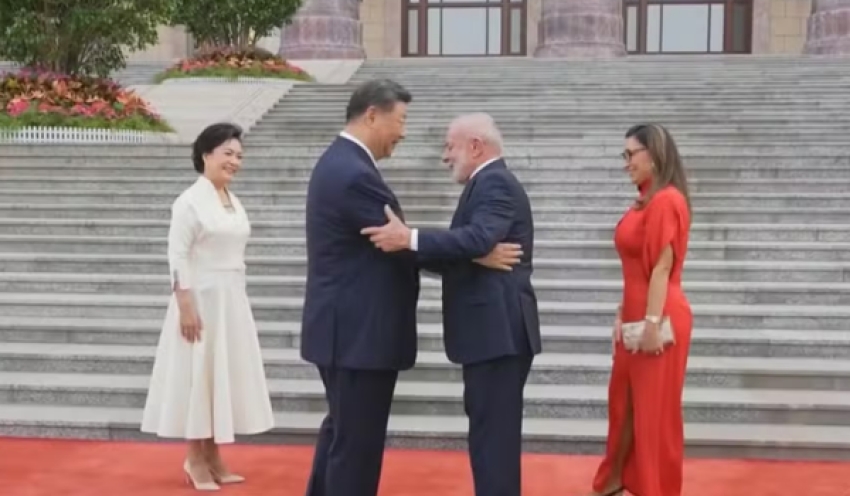 Lula reclama de vazamento de conversa com presidente chinês e Janja e diz que era confidencial