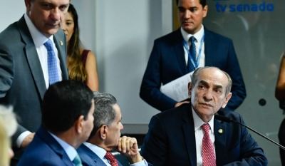 CCJ pode votar PEC que acaba com reeleição no Poder Executivo