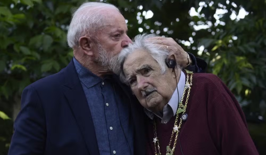 Lula lamenta morte de Pepe Mujica: 'Sua grandeza humana ultrapassou fronteiras'