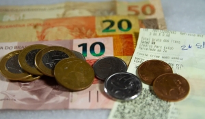 Dinheiro esquecido: BC revela que ainda há R$ 9,7 bi nos bancos; mais de 47 milhões de pessoas físicas têm direito