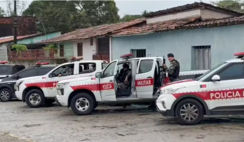 Polícia Militar apreende câmeras irregulares em operação no Distrito Mecânico, em João Pessoa