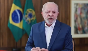 Lula antecipa para esta sexta retorno ao Planalto para assinar acordo sobre tragédia em Mariana