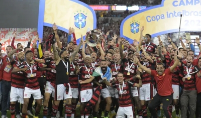 Flamengo vence o Corinthians nos pênaltis e é campeão da Copa do Brasil