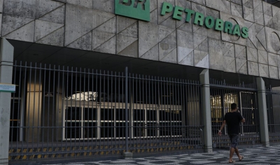 Governo pede suspensão da venda de ativos da Petrobras por 90 dias