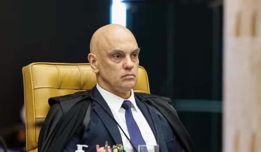 Ministros de Lula e do STF criticam decisões da PF e de Moraes sobre Flávio Bolsonaro