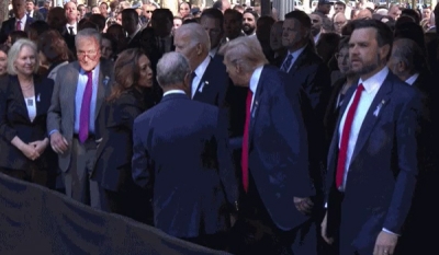 Kamala Harris e Donald Trump trocam aperto de mãos em cerimônia em homenagem aos mortos no 11 de setembro