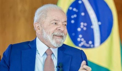 Procedimento de Lula foi realizado &#039;sem intercorrências&#039; e presidente cumpre agenda do Alvorada