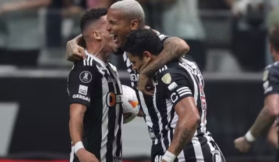 Deyverson brilha, Atlético-MG vence Fluminense e vai à semifinal da Libertadores