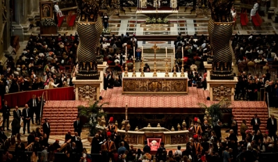 Funeral e sepultamento do papa Francisco são realizados neste sábado