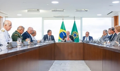 Múcio diz não ver envolvimento &#039;direto&#039; das Forças Armadas em atos golpistas e que comandantes concordam com &#039;providências&#039;