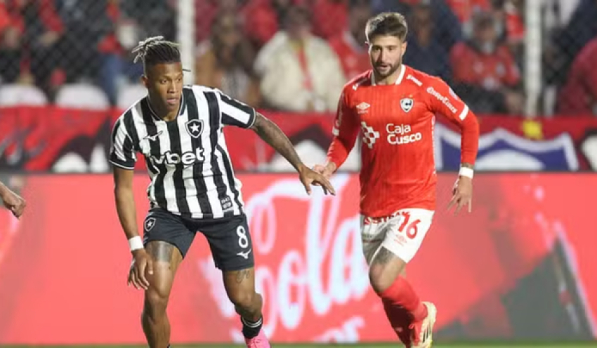Botafogo faz péssimo jogo e leva goleada do Cienciano na altitude