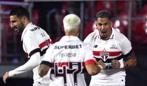 São Paulo bate o Goiás em casa e abre boa vantagem na Copa do Brasil