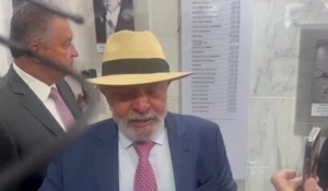 &#039;Não pode um, dois, três cidadãos acharem que podem ferir a soberania de uma nação&#039;, diz Lula ao ser questionado sobre Meta