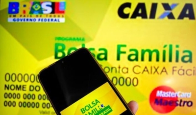 Congresso quer pagamento de 13º para o Bolsa Família, apesar de resistência do governo Lula