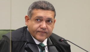 Nunes Marques pede vista e suspende julgamento do STF que deve ampliar foro privilegiado de políticos