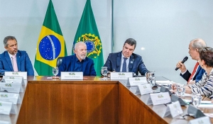 Lula anuncia R$ 3,3 bilhões do BNDES para obras do Novo PAC no Ceará e Mato Grosso do Sul