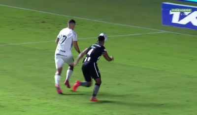 Goiás vence de virada e quebra invencibilidade do líder Botafogo