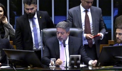 Lira determina criação de três comissões parlamentares de inquérito