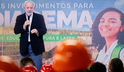 Lula reclama de ausência de ministros em reuniões: ‘Todos têm que participar’