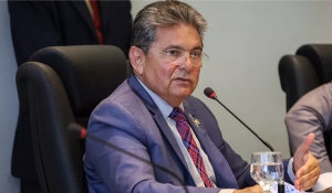 Adriano Galdino é reeleito presidente da Assembleia Legislativa da PB