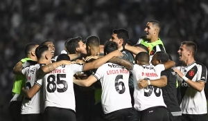 Em jogo eletrizante, Vasco elimina o Fortaleza da Copa do Brasil nas cobranças de pênalti