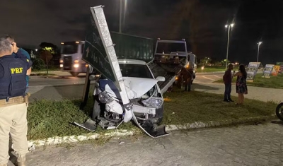 Acidente entre dois veículos deixa seis pessoas feridas, em Campina Grande