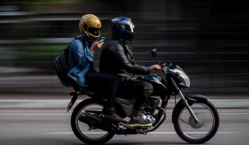 Linha de crédito do Move Brasil para mototaxistas e entregadores de app é adiada para 27 de julho