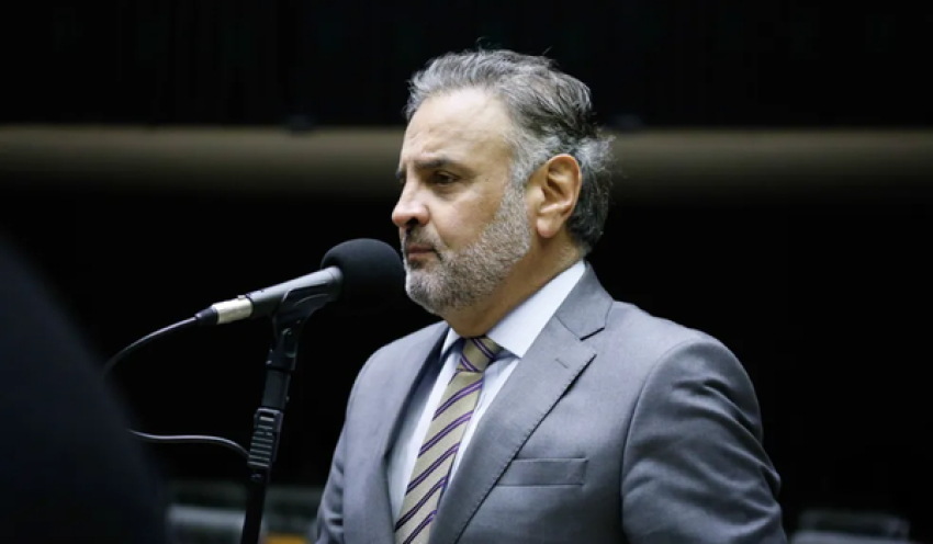 Cidadania propõe pré-candidatura de Aécio Neves à Presidência em federação com PSDB