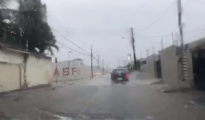 João Pessoa tem alagamentos e trânsito lento, mas sem registros graves por causa de chuvas