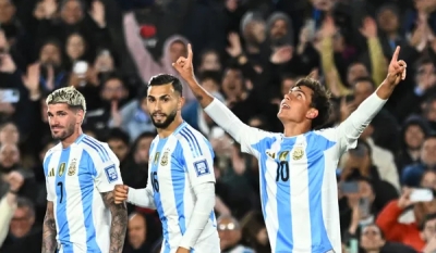 Sem Messi, Argentina atropela Chile e segue na liderança das Eliminatórias